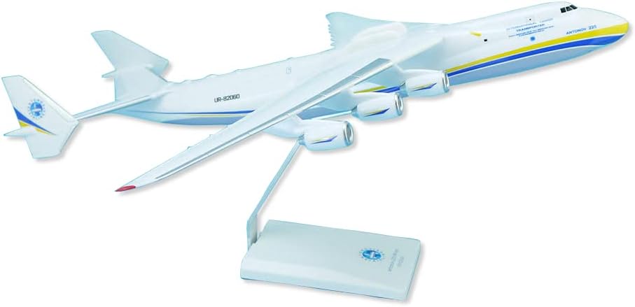 AeroClix Antonov AN-225 Mriya - Model Plane in 1/200 scale - 42cm length - With Stand and Gift Box - Push Together in Seconds, Worlds Largest Aircrafft