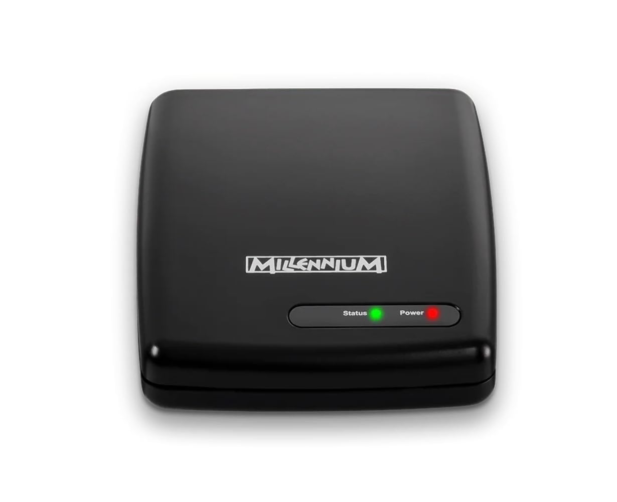 Millennium ChessLink, Model M822 - USB & Bluetooth Connections ChessGenius Exclusive, Model M820 [Video Game] [Video Game]