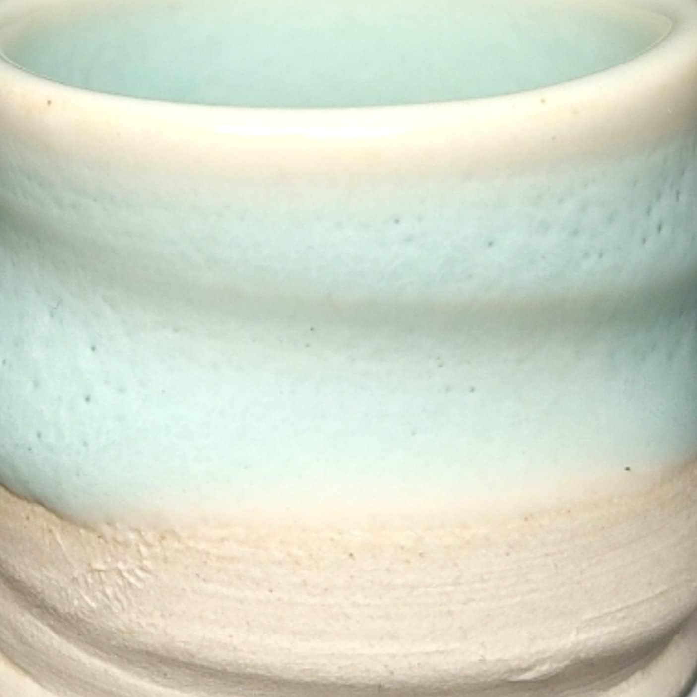 Penguin Pottery Glazes - Mid Fire - Flux Series - Flux Glaze, Aqua - Cone 6 (16 fl.oz | 1 Pint | 473 ml)