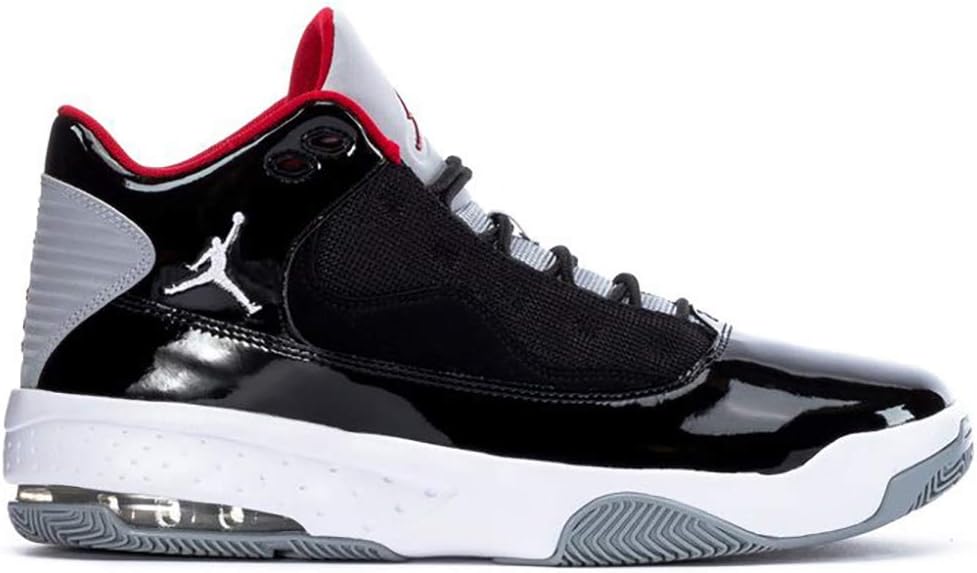 Nike Men's Air Jordan Max Aura 2 Basketball Shoe
