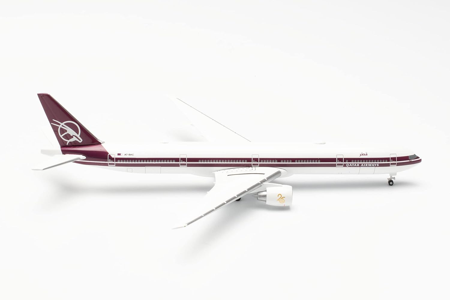 Herpa Qatar 777-300ER 1/500 25 Years Of Excellence (**) HE536561