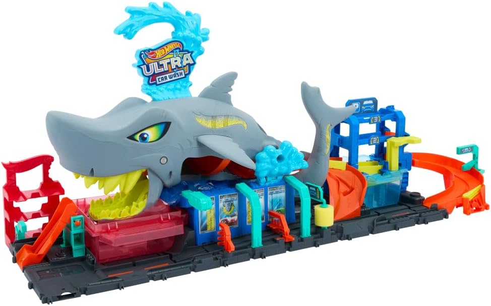 Hot Wheels Let's Race Netflix - City Toy Car Track Set, Ultra Shark Car Wash with 1:64 Scale Color Reveal Toy Car, Repeat Color-Change Feature, Storage, HTN82