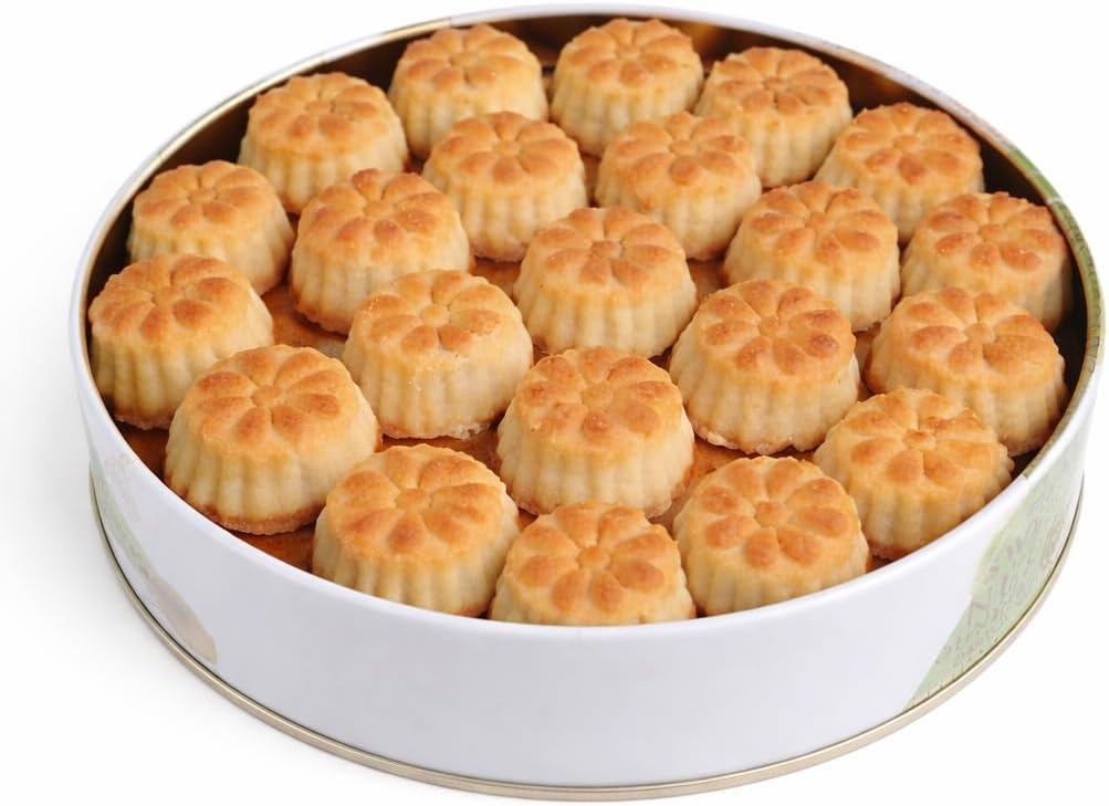 Zaitoune Date Maamoul - 250 g | Middle Eastern Buttery Date-Filled Biscuits in a Beautiful Gift Tin | Luxury Authentic Arabic Pastry with Dates | Traditional Recipe & Handmade in Turkey