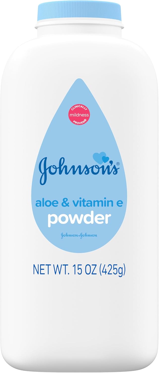 Johnson's Baby Powder, Naturally Derived Cornstarch with Aloe & Vitamin E for Delicate Skin, Hypoallergenic and Free of Parabens, Phthalates, and Dyes for Gentle Baby Skin Care, 15 oz