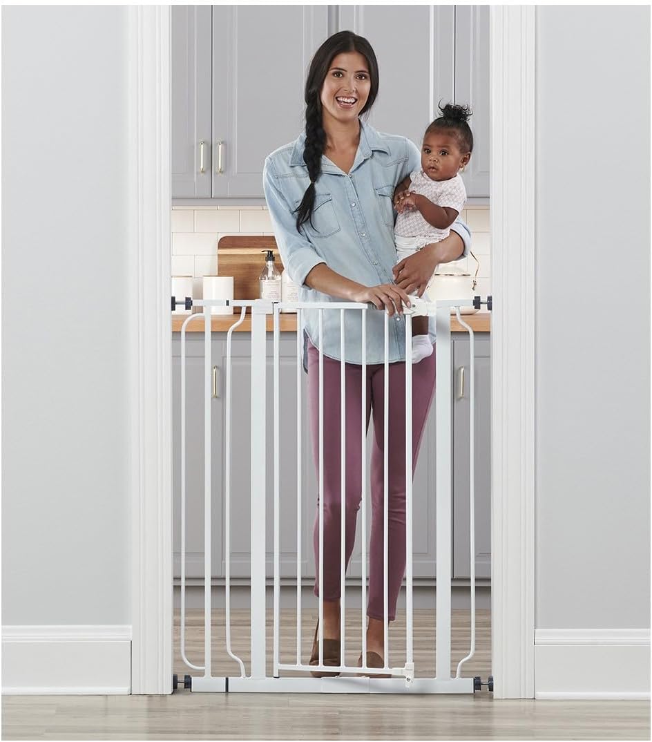 Regalo Easy Step Walk Thru Baby Safety Gate Pressure Mount with Included Extension Kit (104 cm)