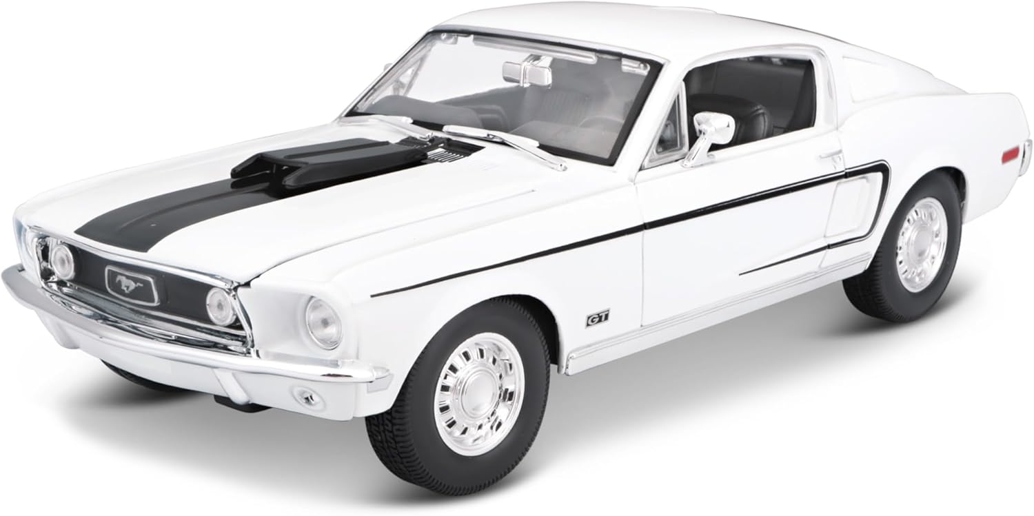 Maisto 1968 Ford Mustang GT Cobra Jet Hard Top 1/18 Scale Diecast Model Vehicle White