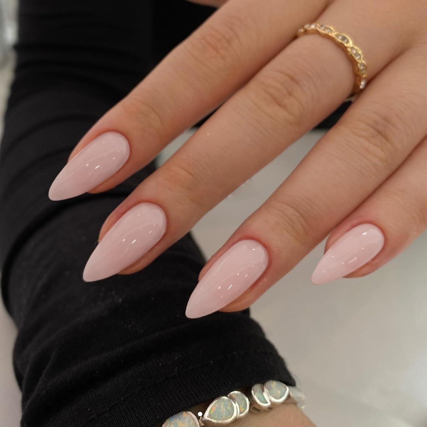 SXVME Dusty Pink False Nails Almond Medium, Gel Press on Nails Almond Solid Color Full Cover Acrylic Fake Nails Set Medium Stiletto Stick on Nail for Women DIY Nail Art 24 Pcs