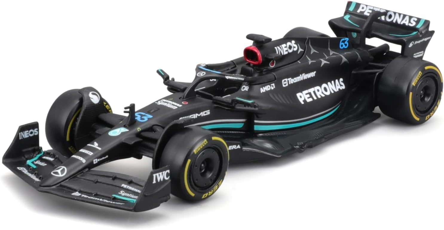 Bburago Formula 1 MB W14 2023 Russell 1:43 Scale Die-Cast Collectible Race Car