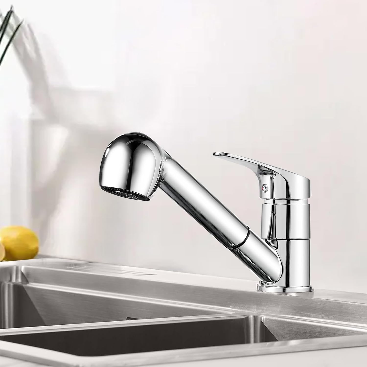 Namuoto Pull Out Kitchen Tap 360° Swivel Spout Kitchen Sink Tap with 2 Water Outlet Modes, Basin Mixer Tap for Kitchen Sink Pull Down Sprayer, Chrome