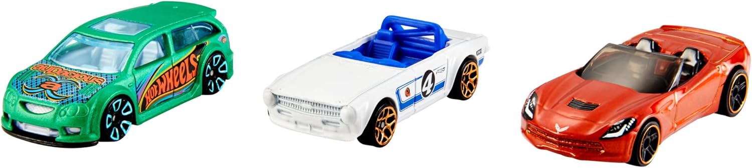 Hot Wheels 3 Car Pack, Multipack of 3 Hot Wheels Vehicles, Instant Starter Set, Collection of 1:64 Scale Toy Sports Cars, Rolling Wheels, Gift for Kids 3 Years & Up, K5904
