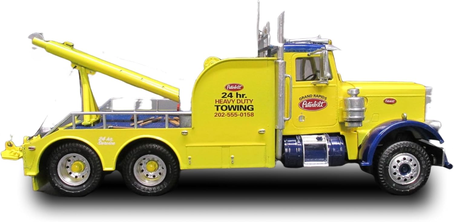 AMT Ertl AMT1133/06 1/25 Peterbilt 359 Wrecker Model Making