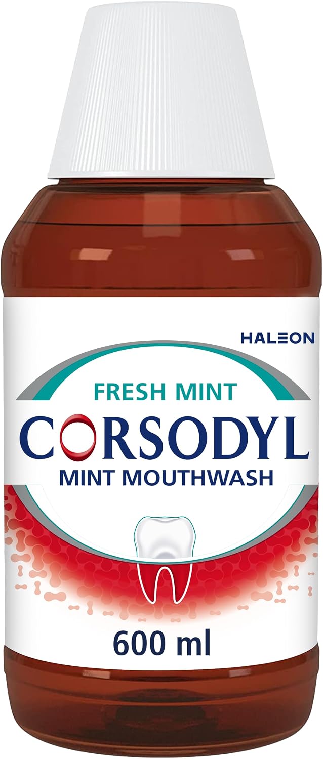 Corsodyl Fresh Mint Mouthwash, Gum Disease Treatment, Adults, 600 ml