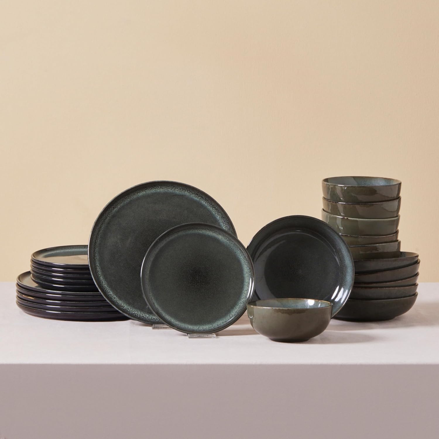 Karaca Fein 24 Piece Reactive Glaze Dinner Set for 6 People, Modern Design with Unique Handcrafted Patterns, Durable Kitchen Plates and Bowls Sets, Stoneware Dinnerware & Dishwasher Safe
