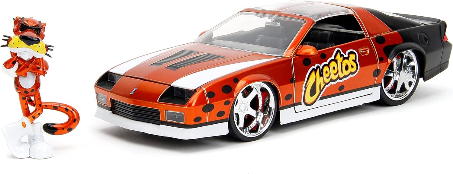 Cheetos 1:24 1985 Chevy Camaro Z28 Die-Cast Car & 2.75" Chester Cheetah Figure