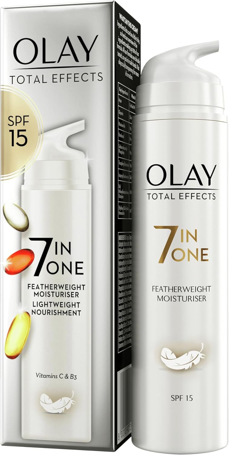 Olay Total Effects Featherweight 7-in-1 Day Face Cream With SPF15 and Niacinamide, 50ml