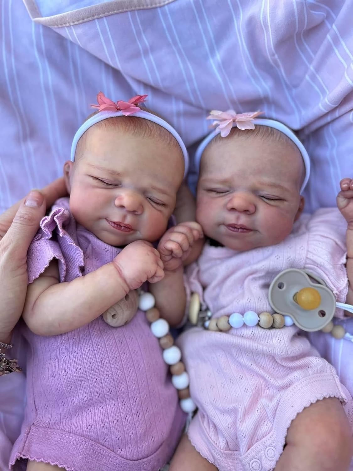 Zero Pam Lifelike Reborn Baby Dolls 18 Inches Realistic Poseable Soft Cloth Body Cute Sleeping Real Life Twins Newborn Toddler Doll with Complete Accessories Feeding Toy for Kids Aged 3+