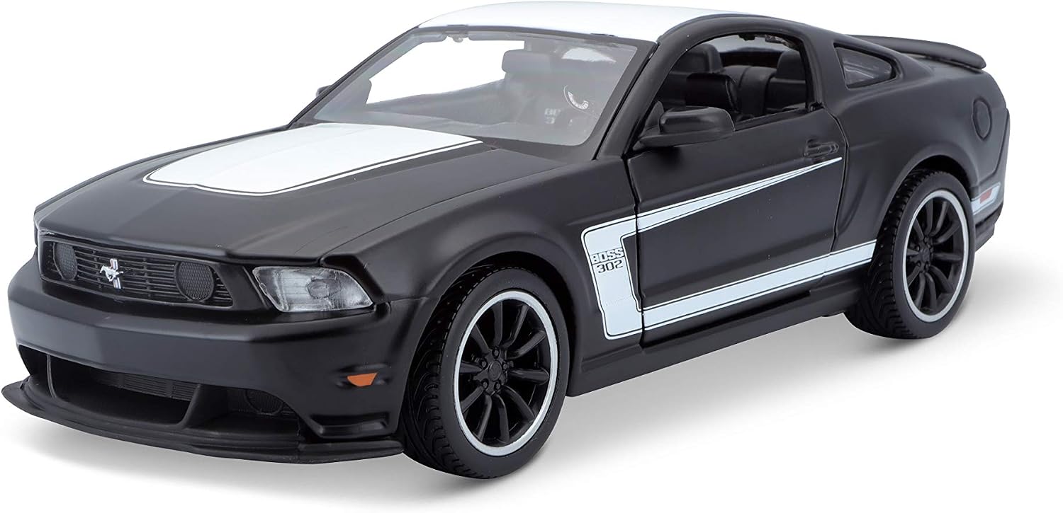 Maisto M31269 531269M Ford disney Mustang 1:24 Scale Die-Cast Collecible Car, Matte Black