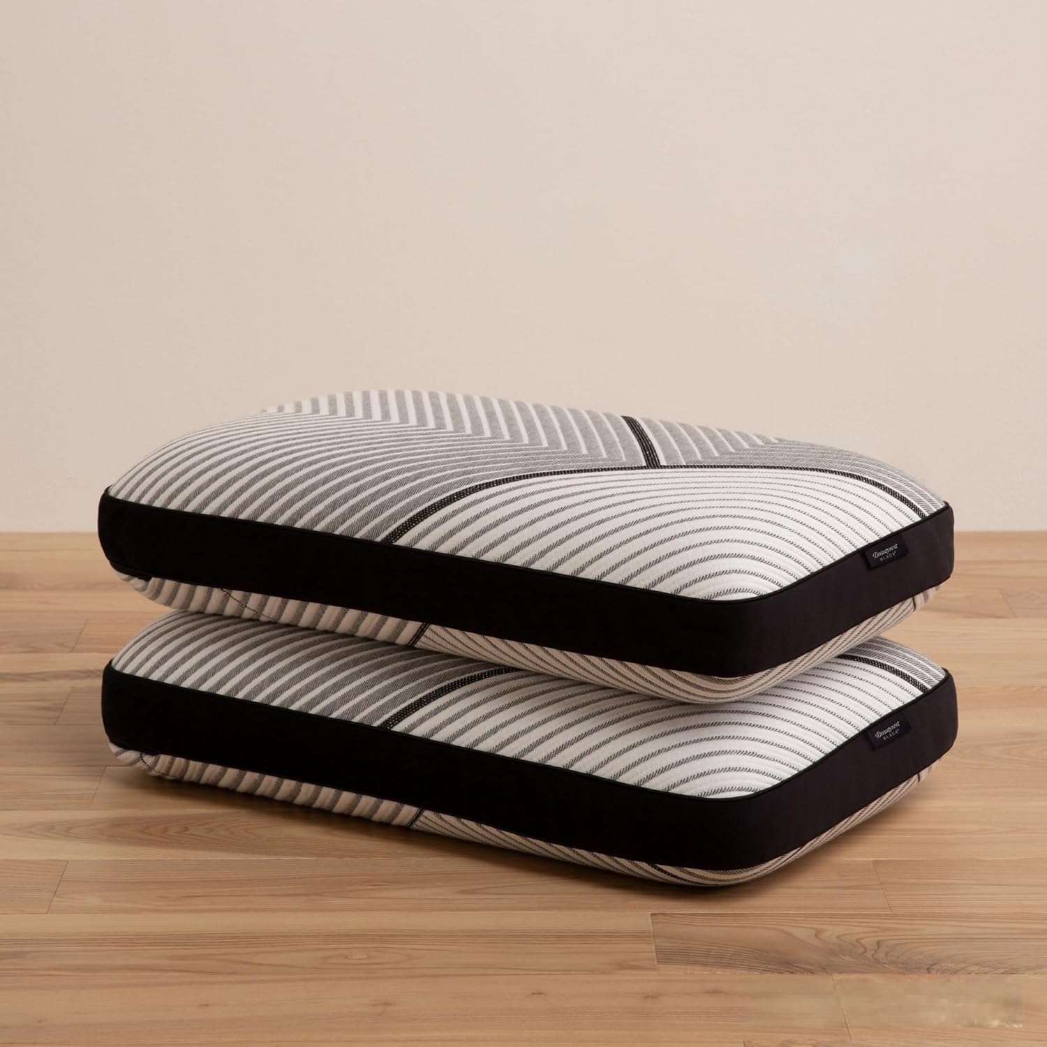 Beautyrest Black Luxury Pillow, Queen (U.S. Standard), Gray