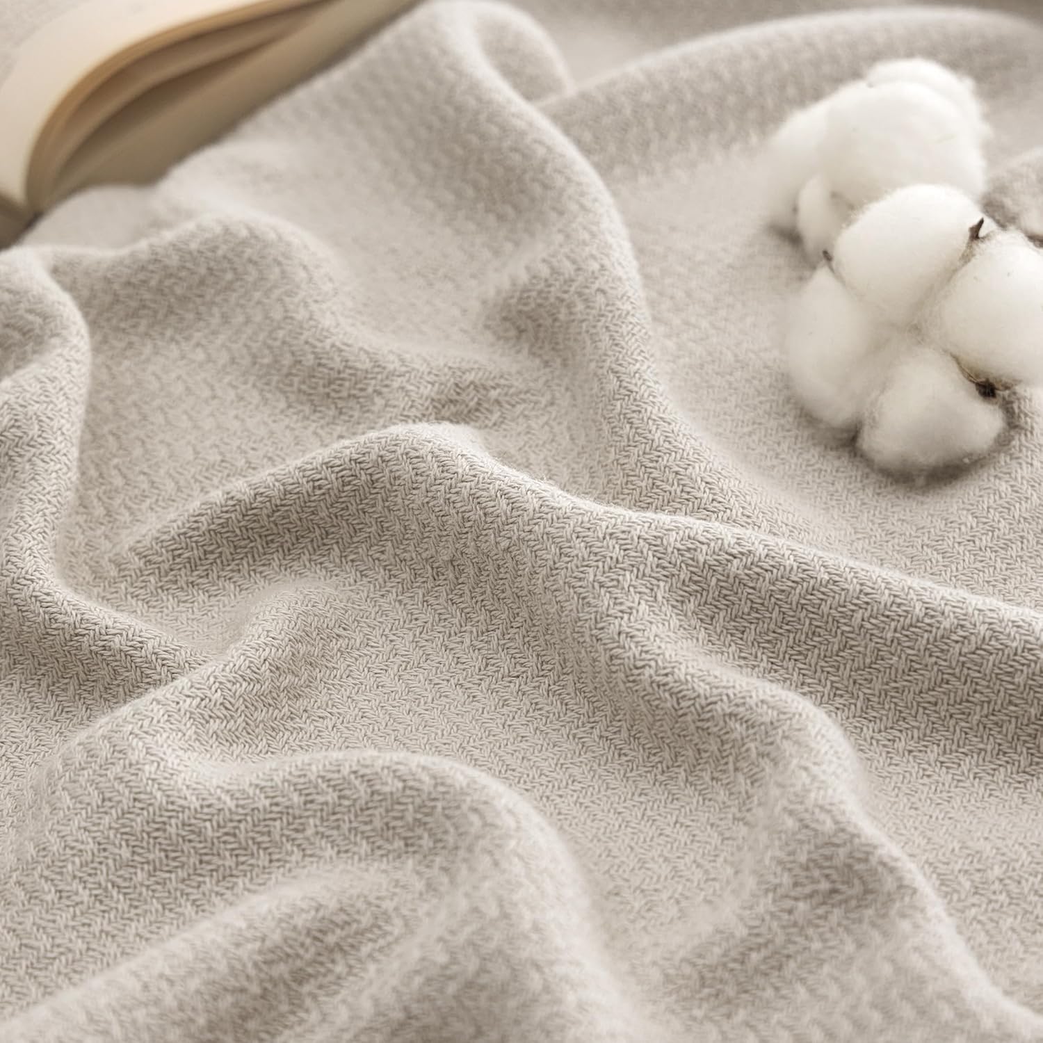 Bedsure 100% Cotton Blanket Queen Size for Bed - Breathable and Lightweight, Soft Cozy Textured Herringbone Woven Blanket for Summer, Linen Beige, 90x90 inches
