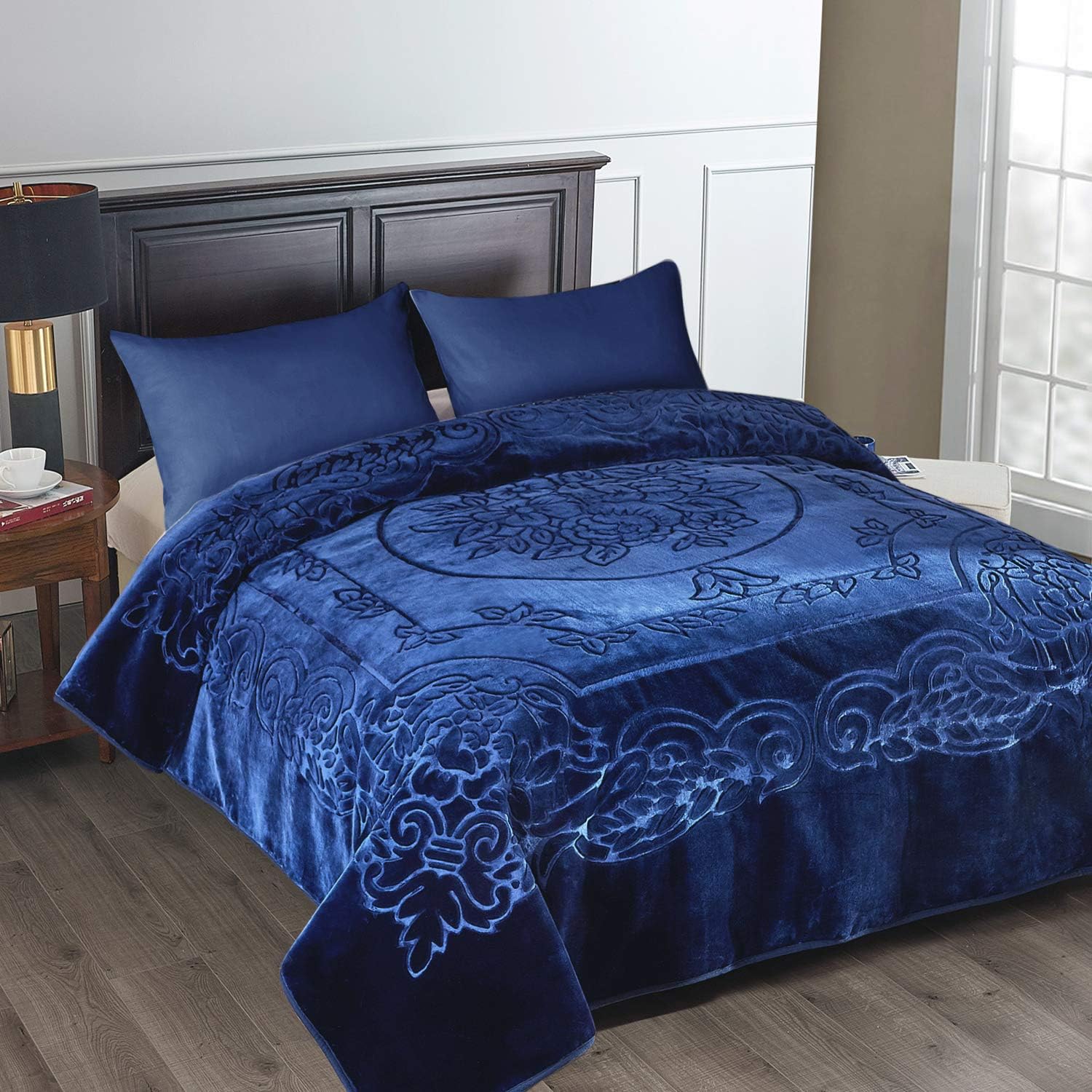 JML Fleece Blanket King Size, Heavy Korean Mink Blanket 85 X 95 Inches- 9 Lbs, Single Ply, Soft and Warm, Thick Raschel Printed Mink Blanket for Autumn,Winter,Bed,Home,Gifts, Navy