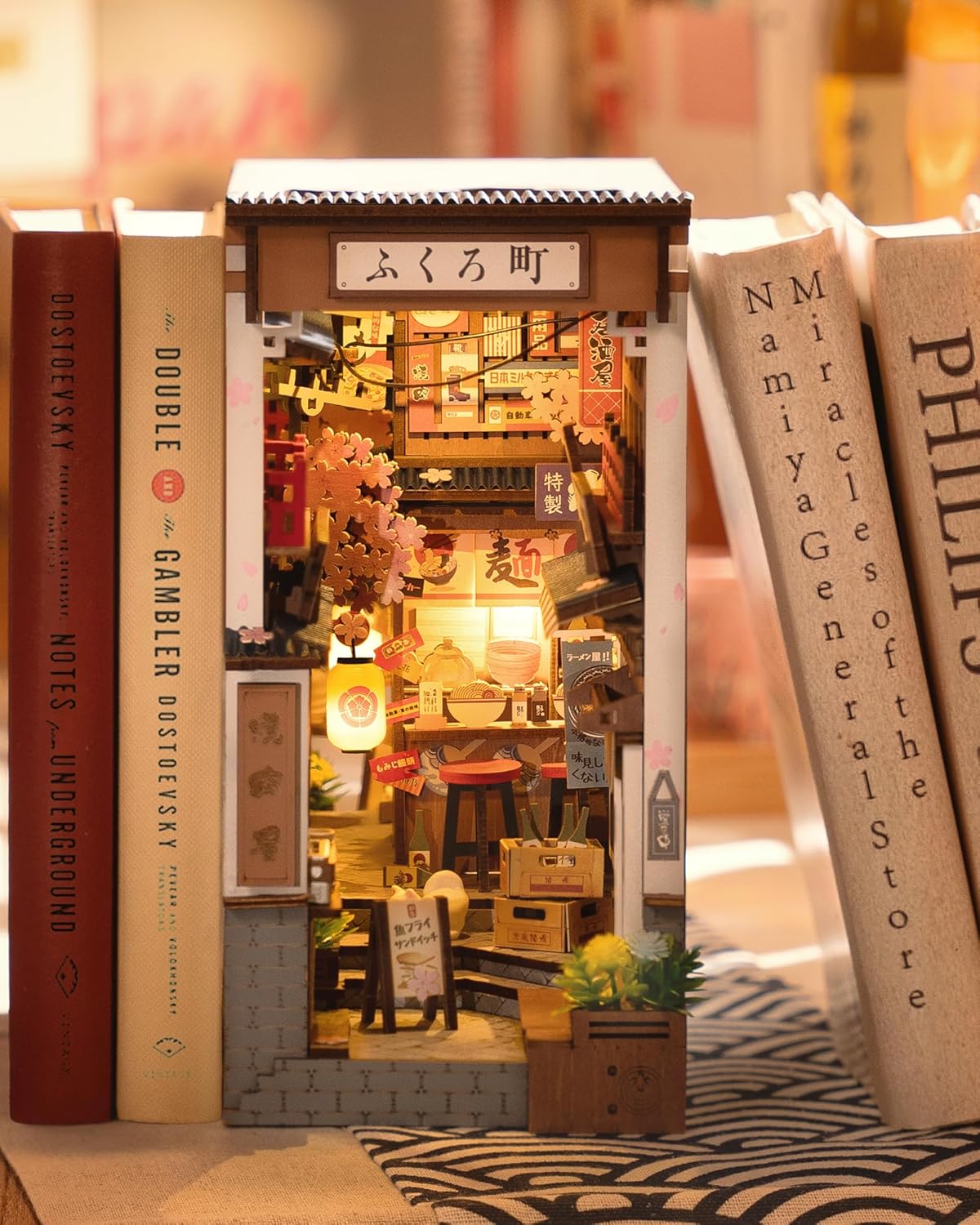 Rolife Book Nook Kit Sakura Wine Alley Booknook Japanese Style Izakaya DIY Miniature House Kit for Adults to Build Christmas Birthday Gift Bookshelf Decoration Diorama Kit