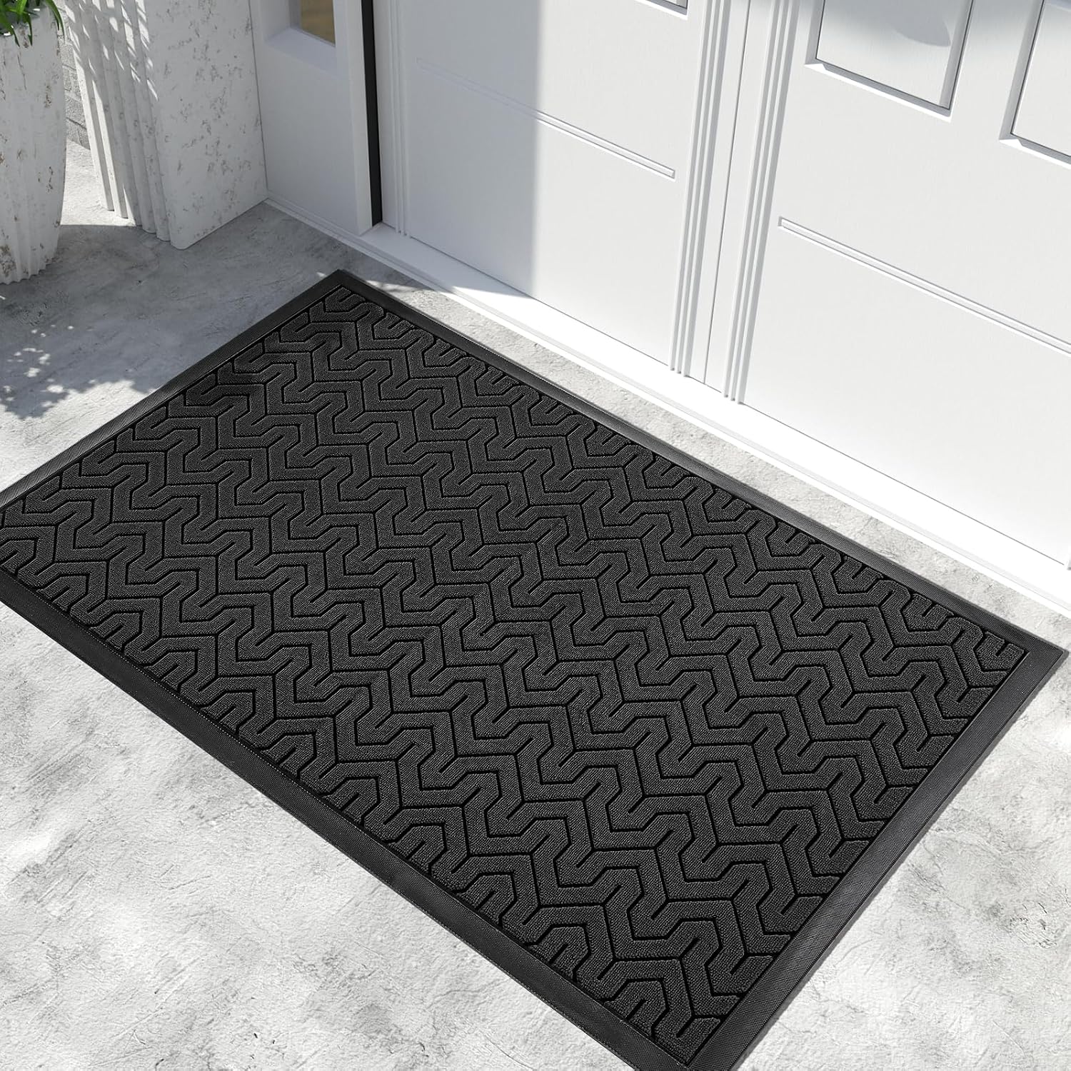 Yimobra Extra Large Indoor Outdoor Mats for Front Door, Black, 60x36