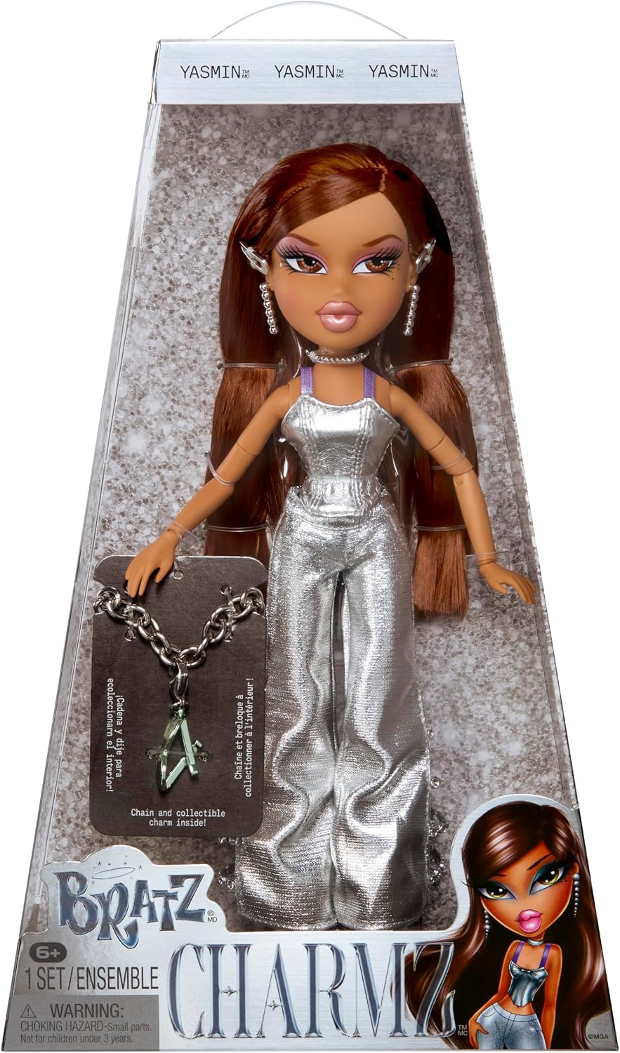 Bratz Charmz Yasmin - Fashion Doll with Collectible Charm Bracelet, Includes Outfit & Accessories, Comes in a Display-Worthy Packaging, Customise and Collect