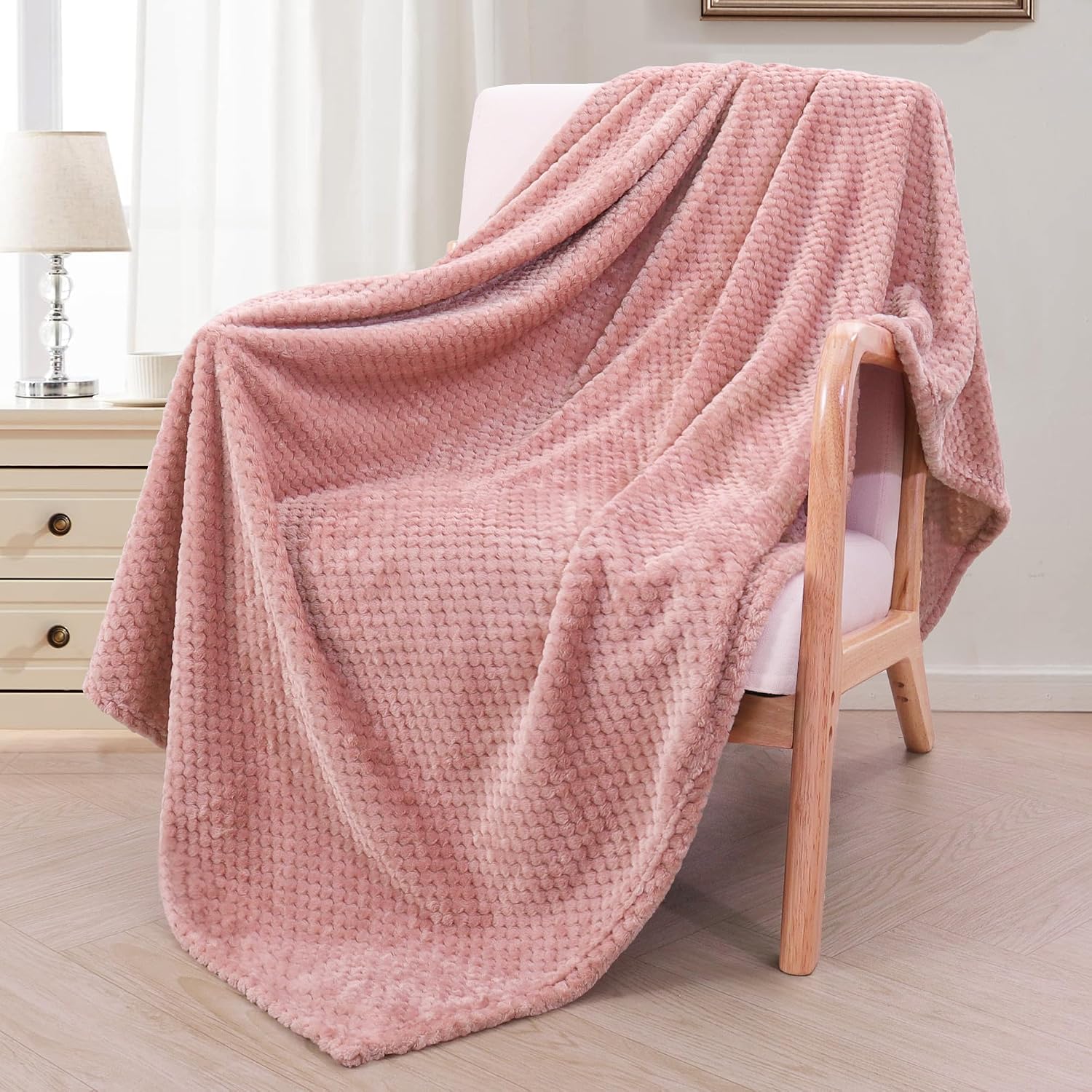 Exclusivo Mezcla Extra Large Fleece Throw Blanket, 127x178 CM Soft Jacquard Weave Waffle Pattern Throws for Sofa Settees, Dusty Pink