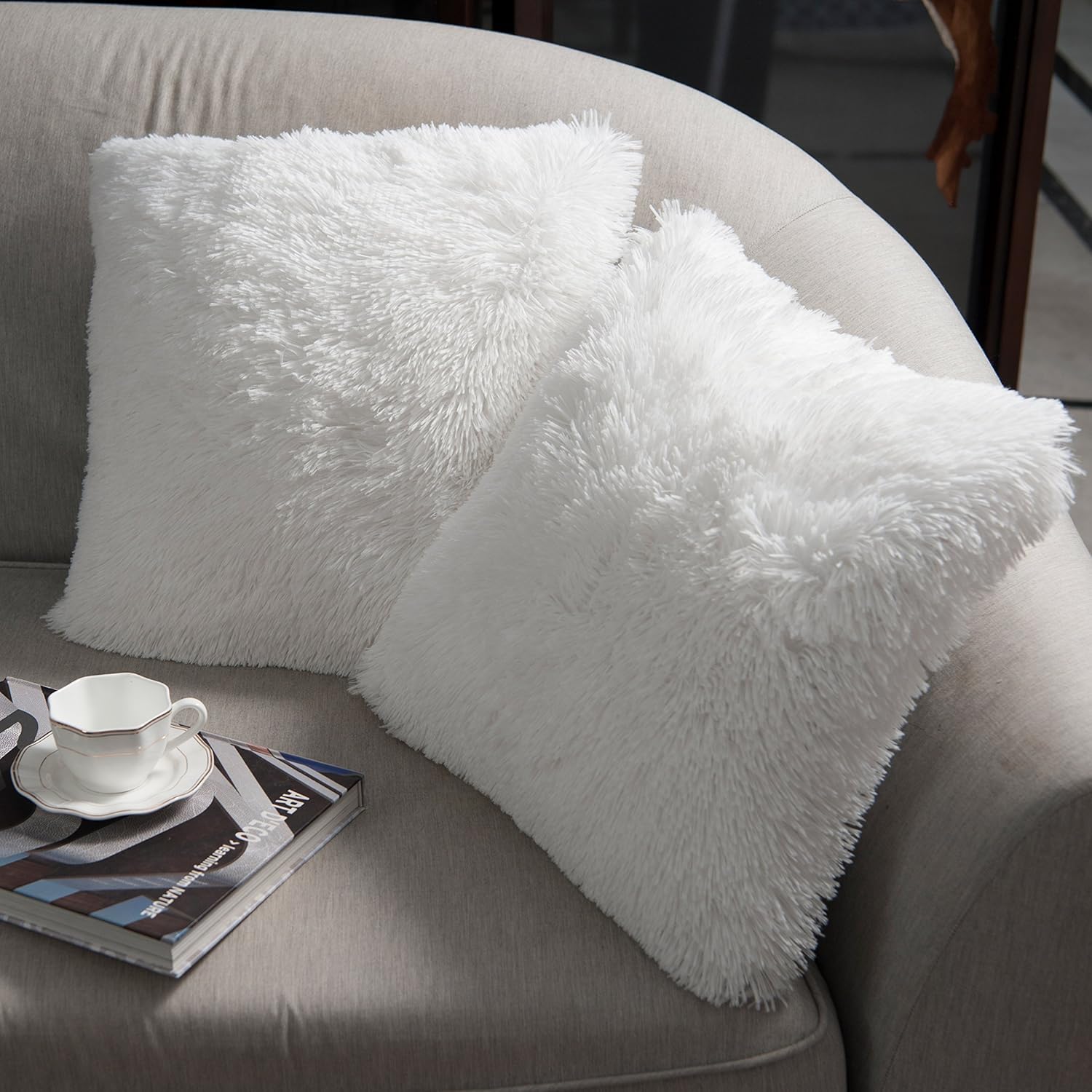 NordECO HOME Pack of 2 Faux Fur White Cushion Covers Luxury 50 x 50 Fluffy Decorative Fuzzy Square Throw Pillow Case 20 x 20 for Sofa Decor