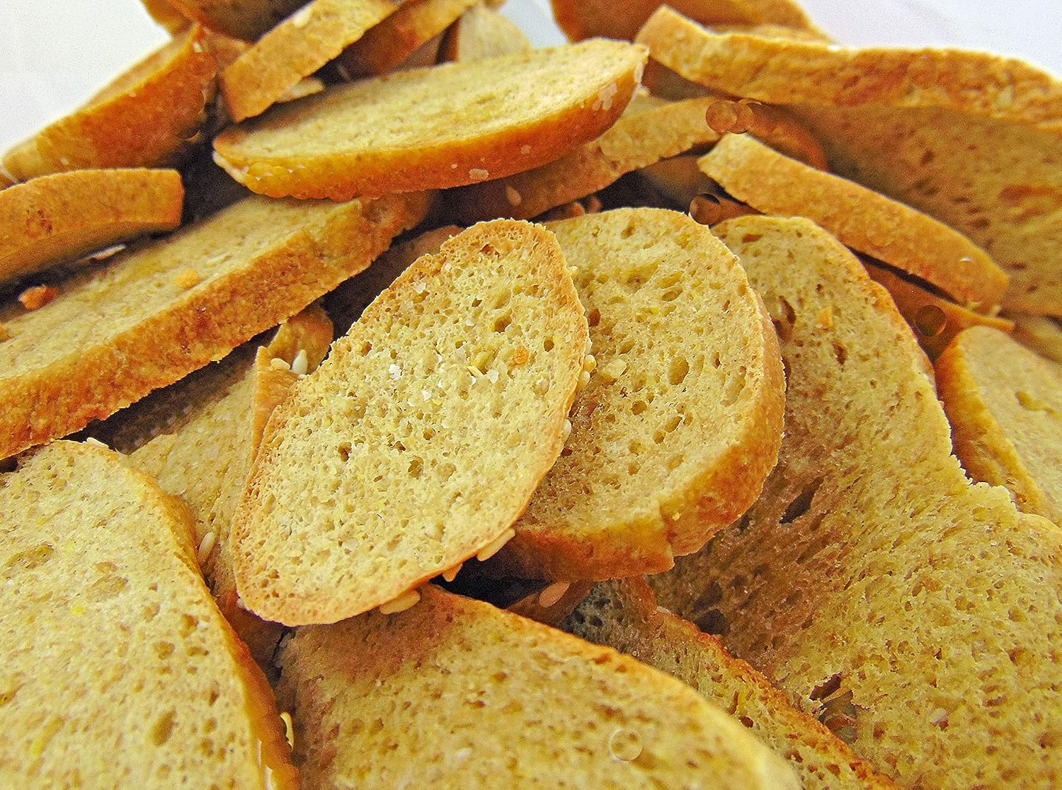 LC Foods 11g High Protein Sea Salt & Garlic Bagel Chips | Keto | Fresh Baked in the US | Low Carb High & Protein Snacks